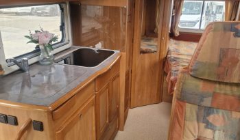 Mercedes Rápido 942M lleno