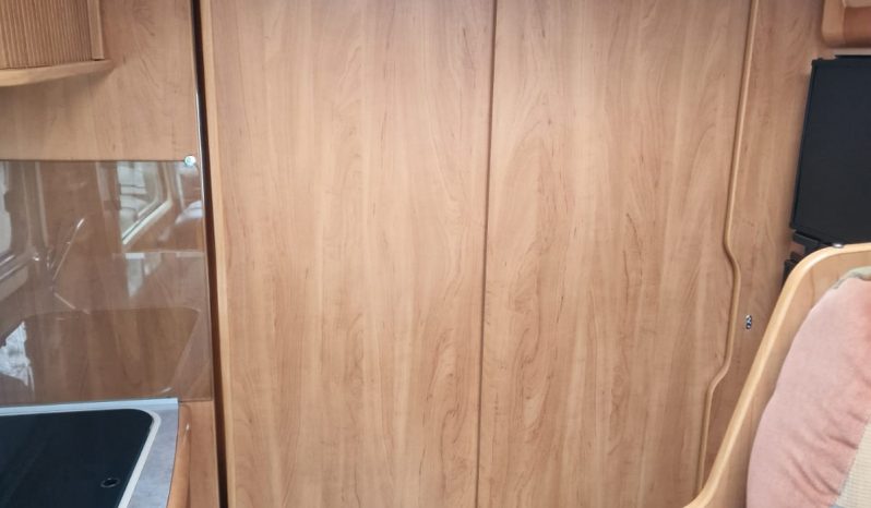 Mercedes Rápido 942M lleno