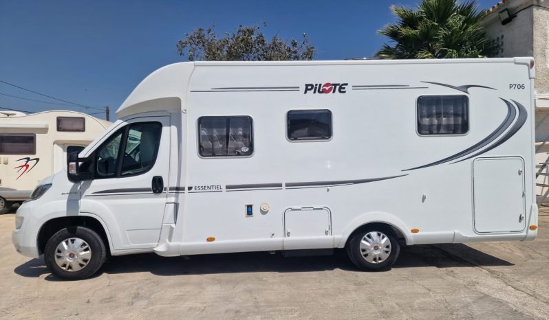 Pilote Essentiel P706 lleno