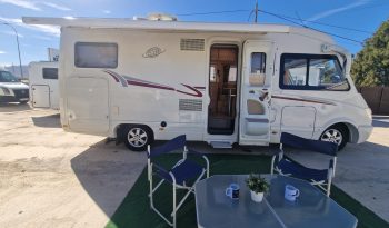 Mercedes leVoyageur lleno