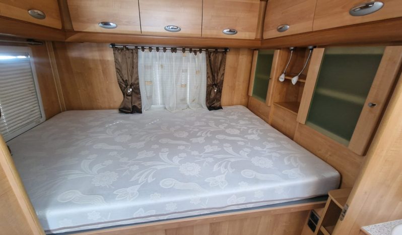 Mercedes leVoyageur lleno