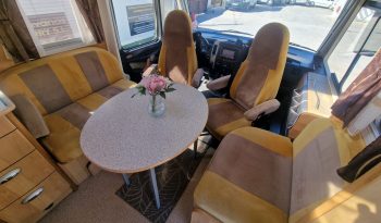 Mercedes leVoyageur lleno