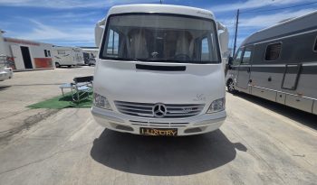 Mercedes LeVoyageur lleno
