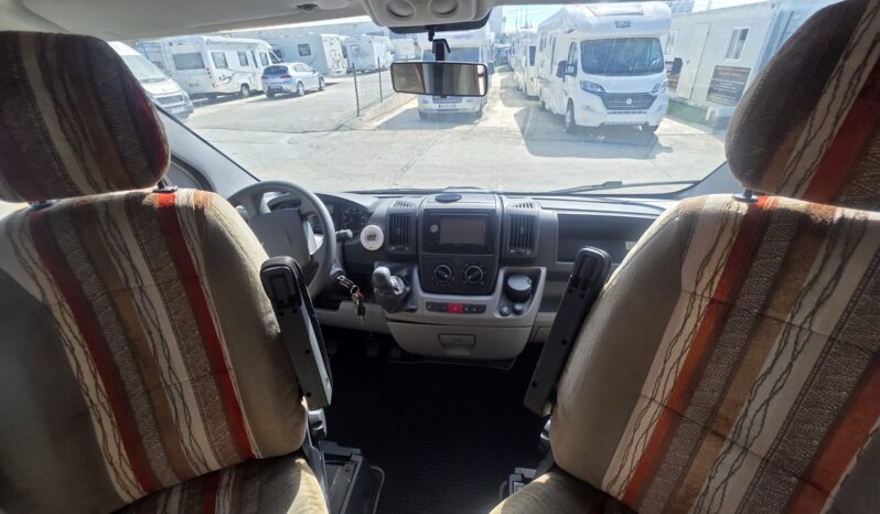 Citroen Rápido 946 lleno